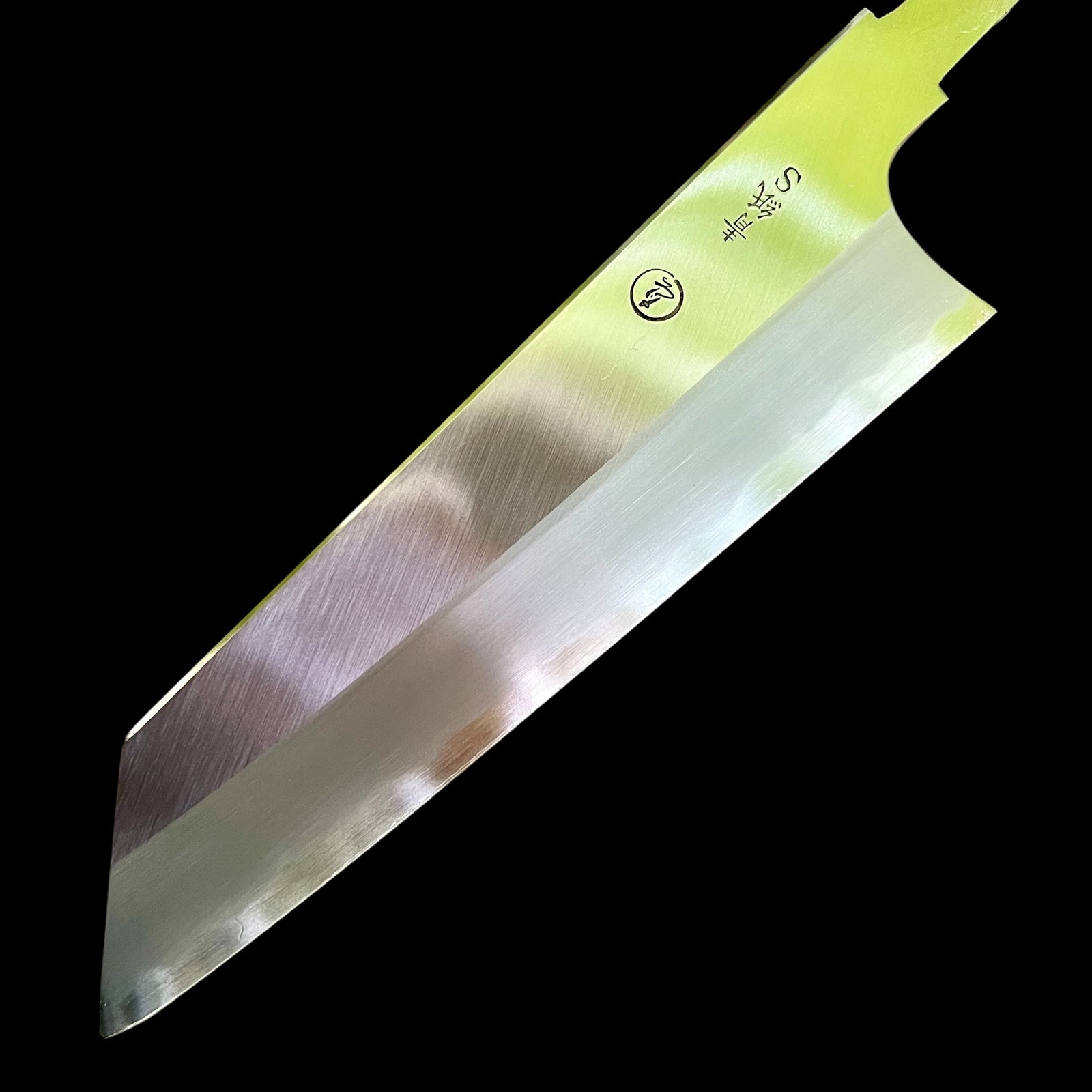 EEFDC103-4073-4AE7-9488-