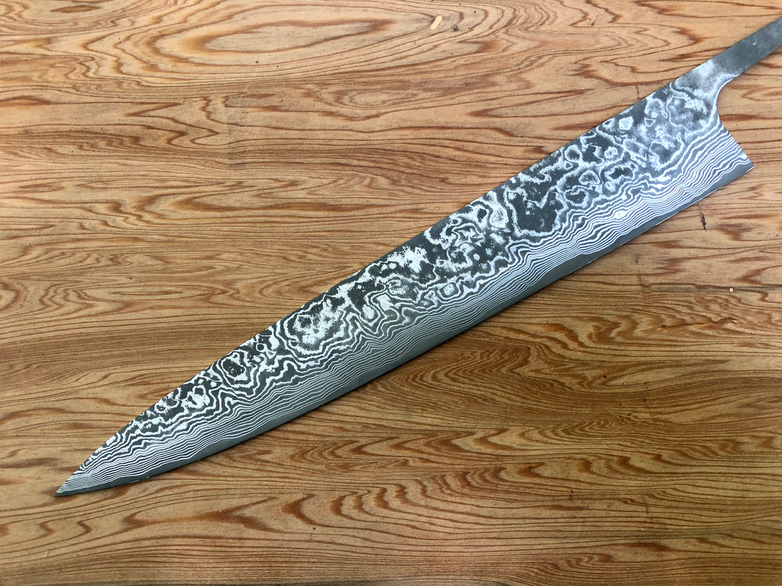 Takeshi Saji R2/SG2 Damascus 270 Sujihiki- blade only – Sugi Cutlery