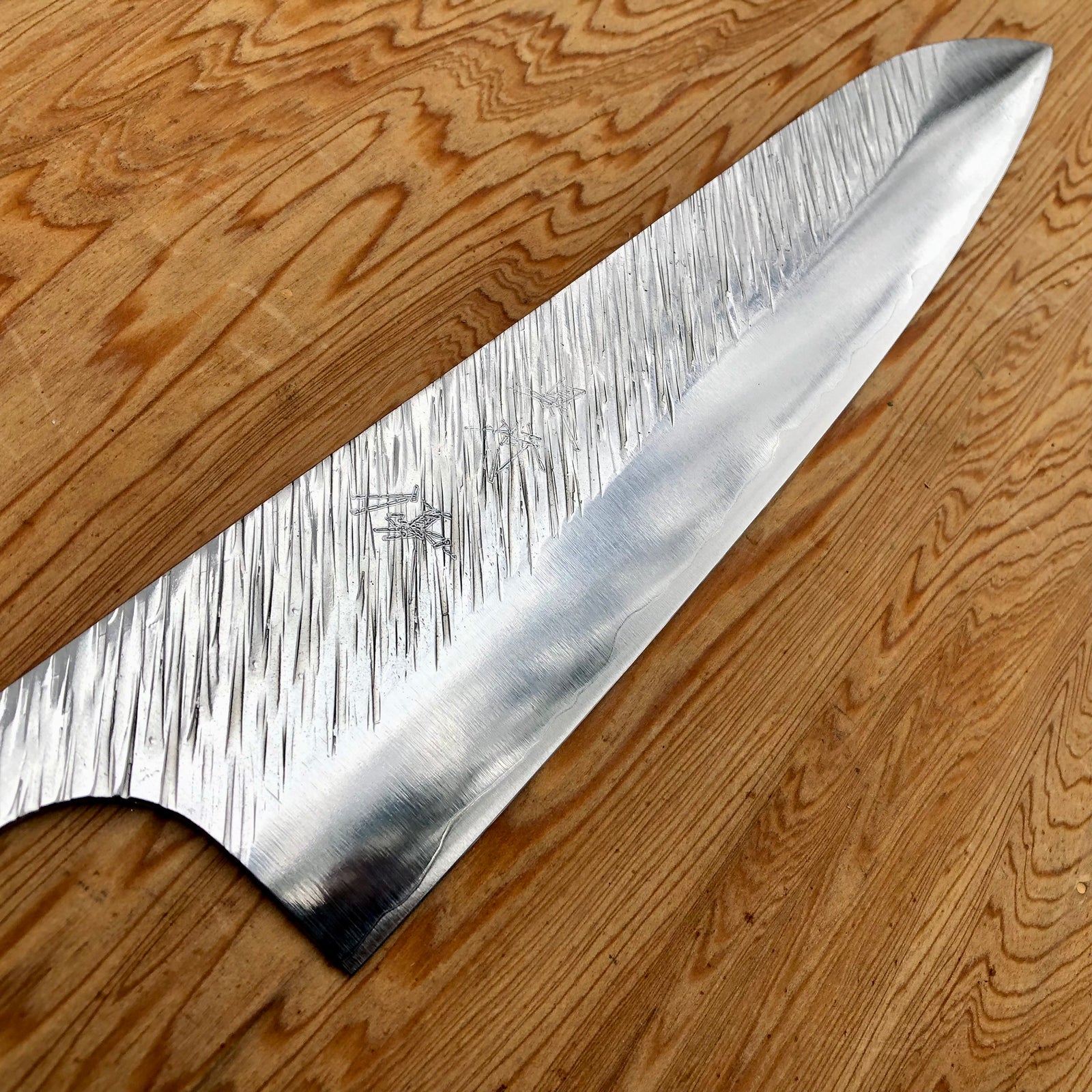 Yu Kurosaki Fujin SG2 Hammered Gyuto 240 - Blade Only – Sugi Cutlery
